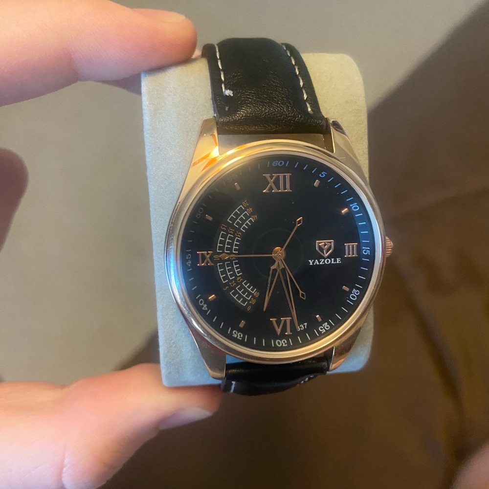 Men’s Black Leather Band Watch